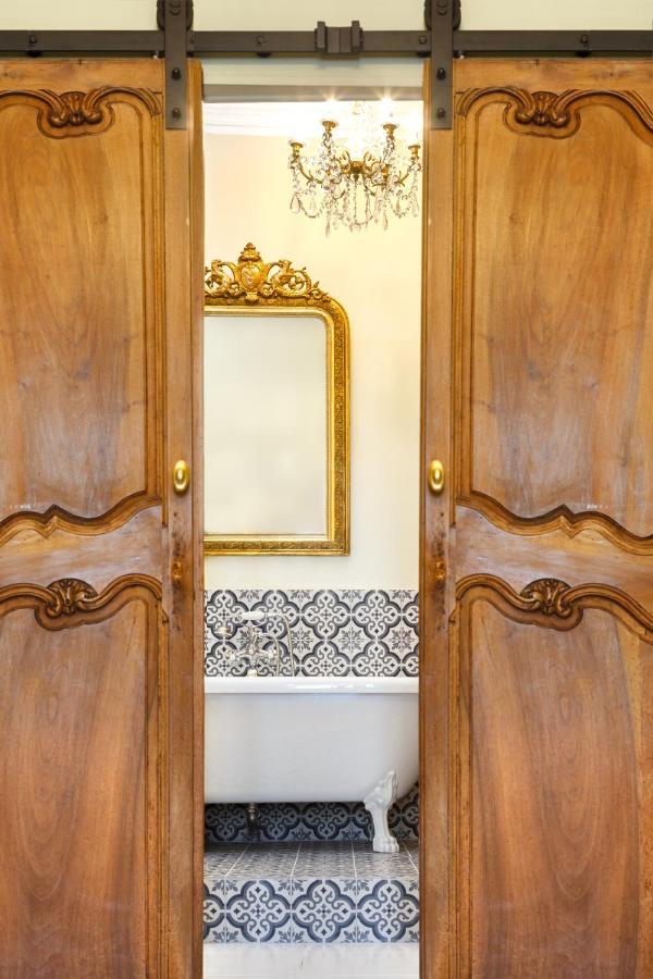 Le 215 Gambetta Boutique Hotel En Provence 卡瓦永 外观 照片